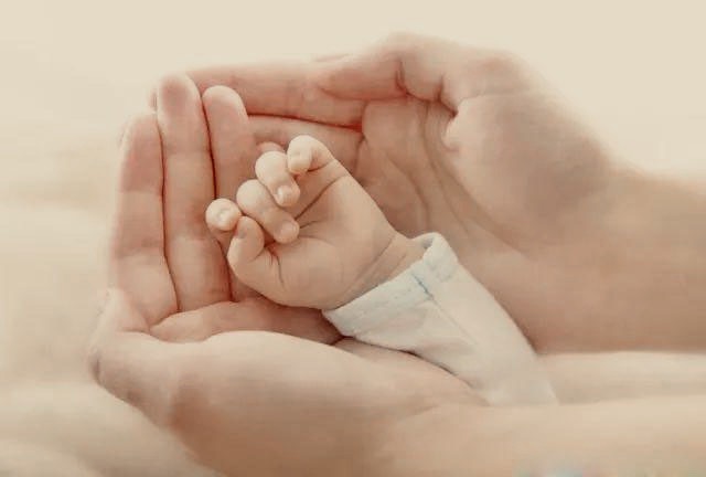Mẹ của con